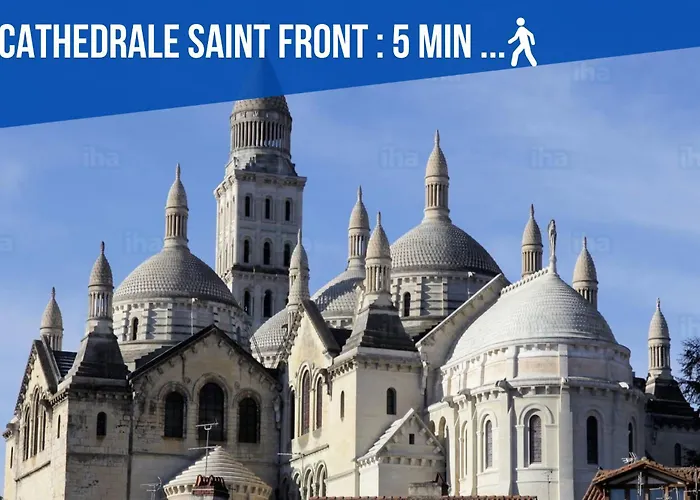 Peribleu アパート ペリグー